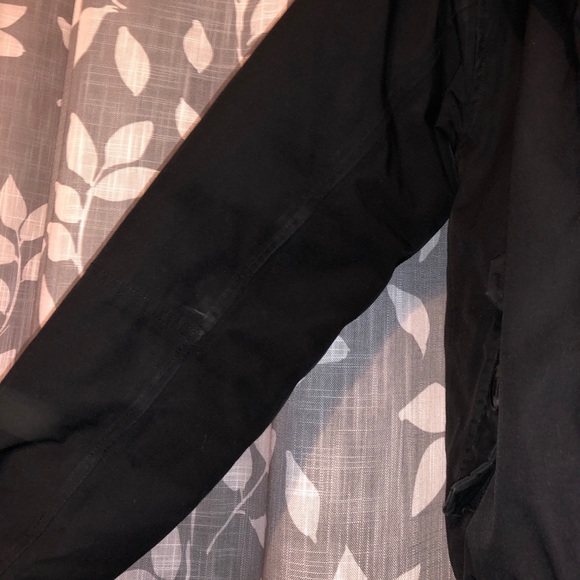 The North Face Goose Down Puffer Jacket - Picture 15 of 16